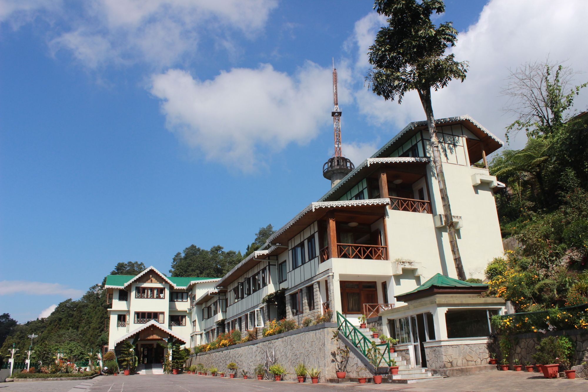 Hotel Mount Siniolchu, Гангток Экстерьер фото